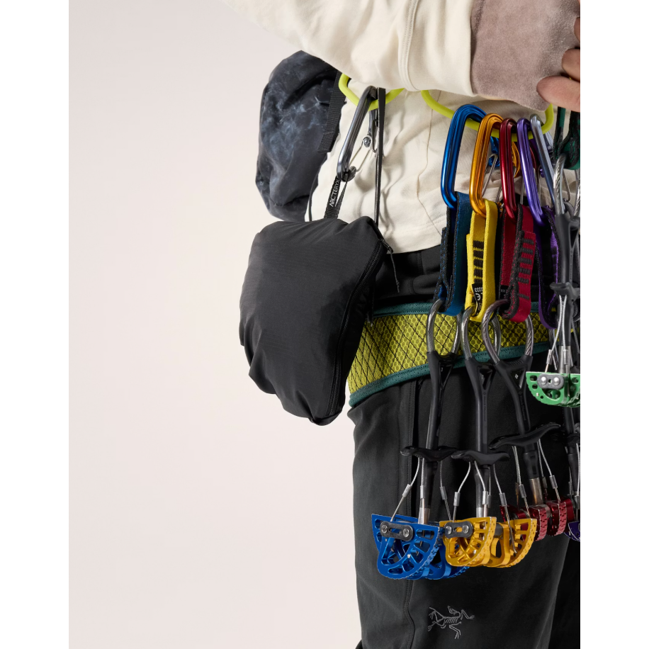 Arc'teryx Men's Squamish Hoody - Image 16
