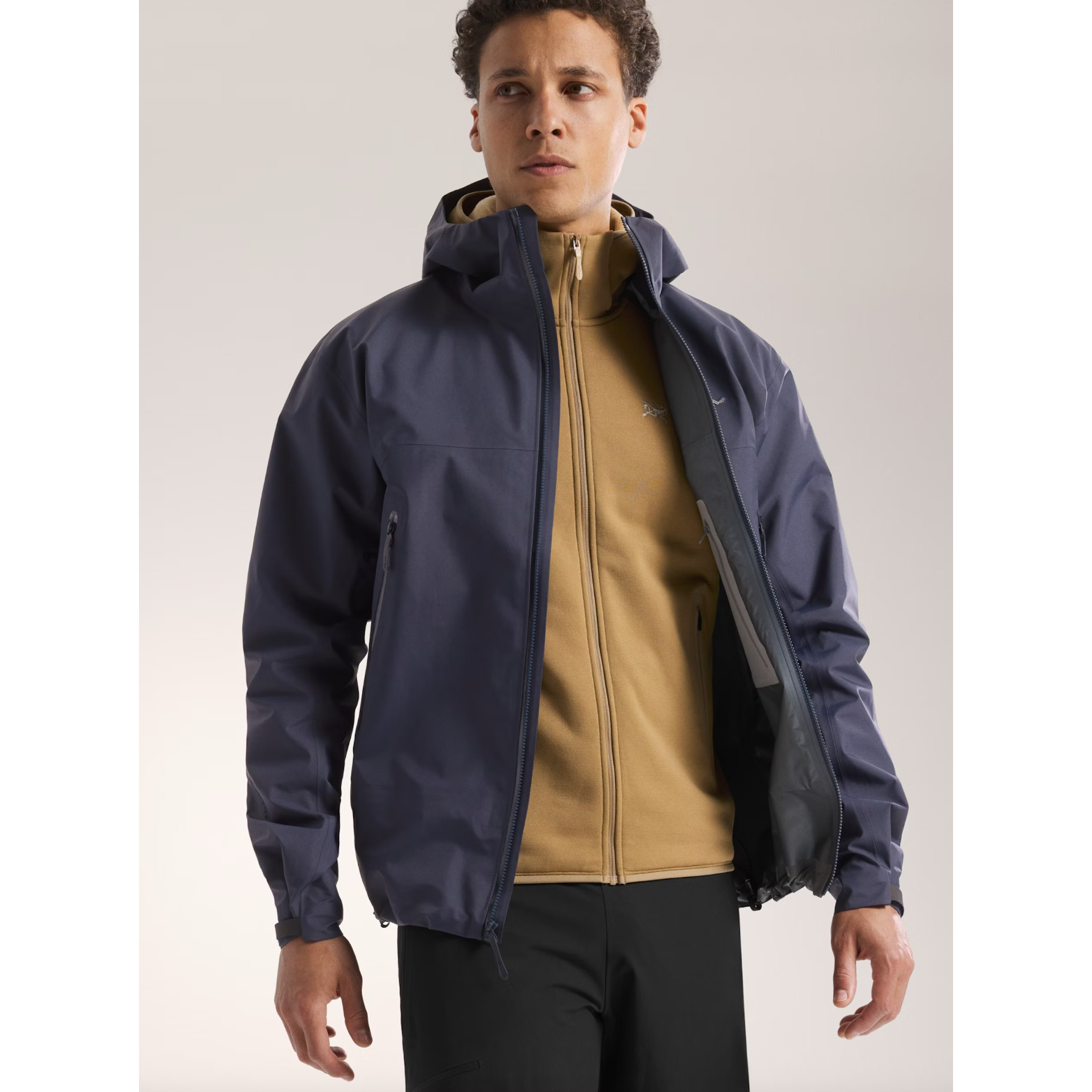 Arc'teryx Men's Beta Jacket - Image 11
