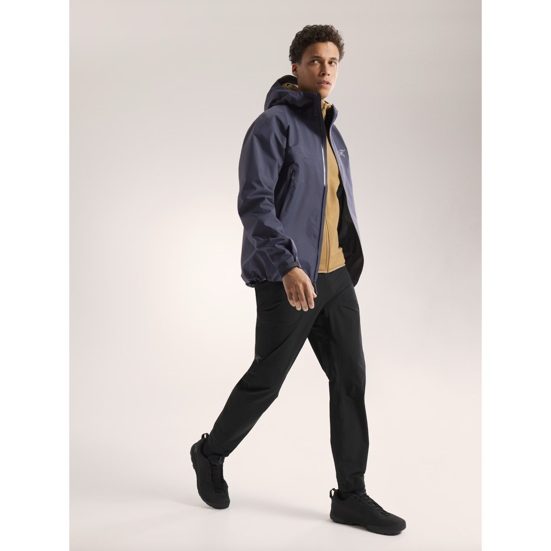 Arc'teryx Men's Beta Jacket - Image 14