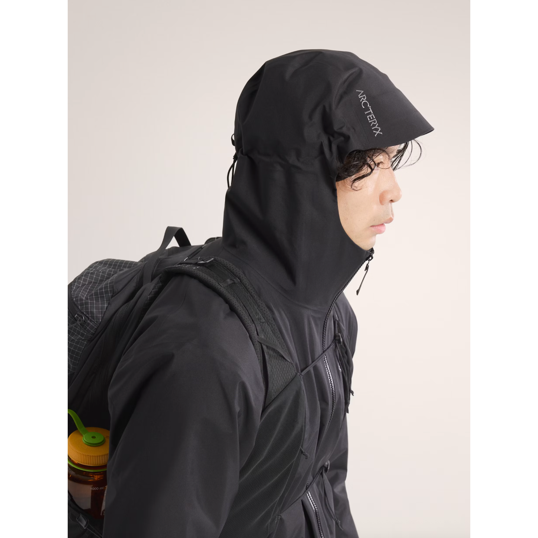 Arc'teryx Men's Beta Jacket - Image 25
