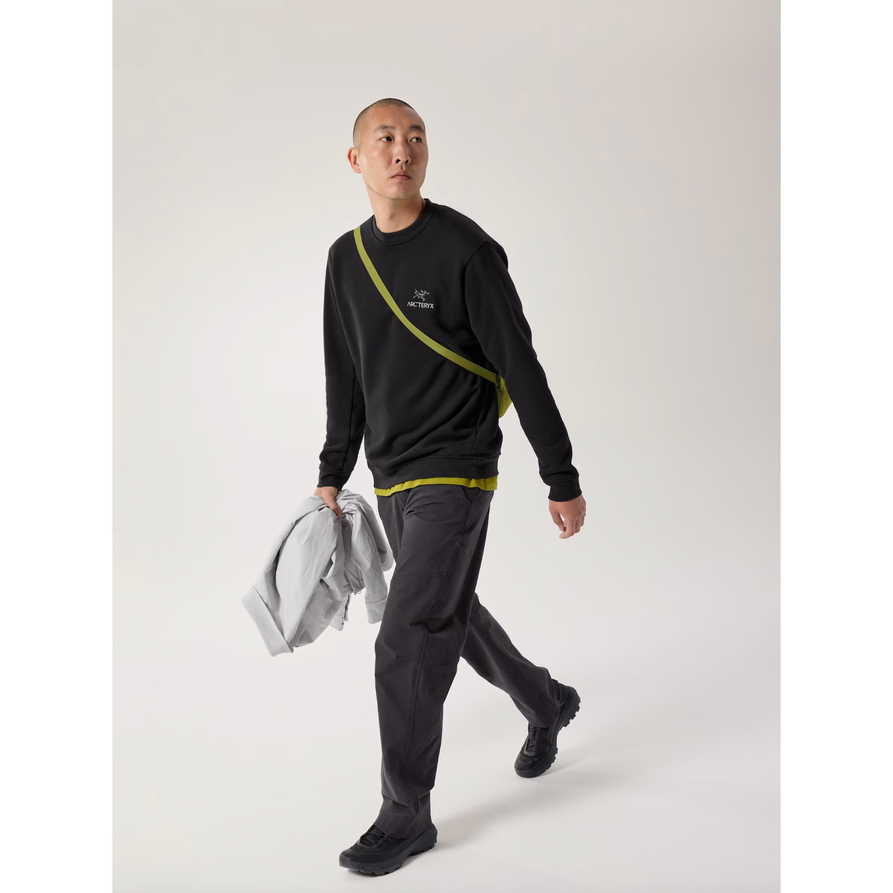 Arc'teryx Men's Emblem Fleece Crew Neck Pullover - Image 9