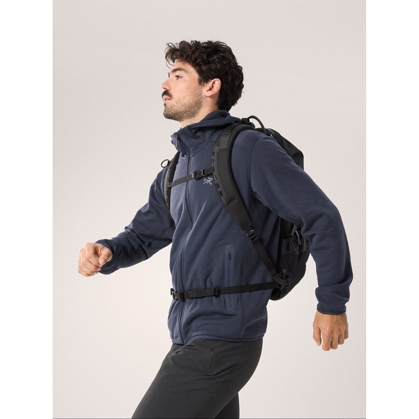 Arc'teryx Men's Kyanite Hoody - Image 2