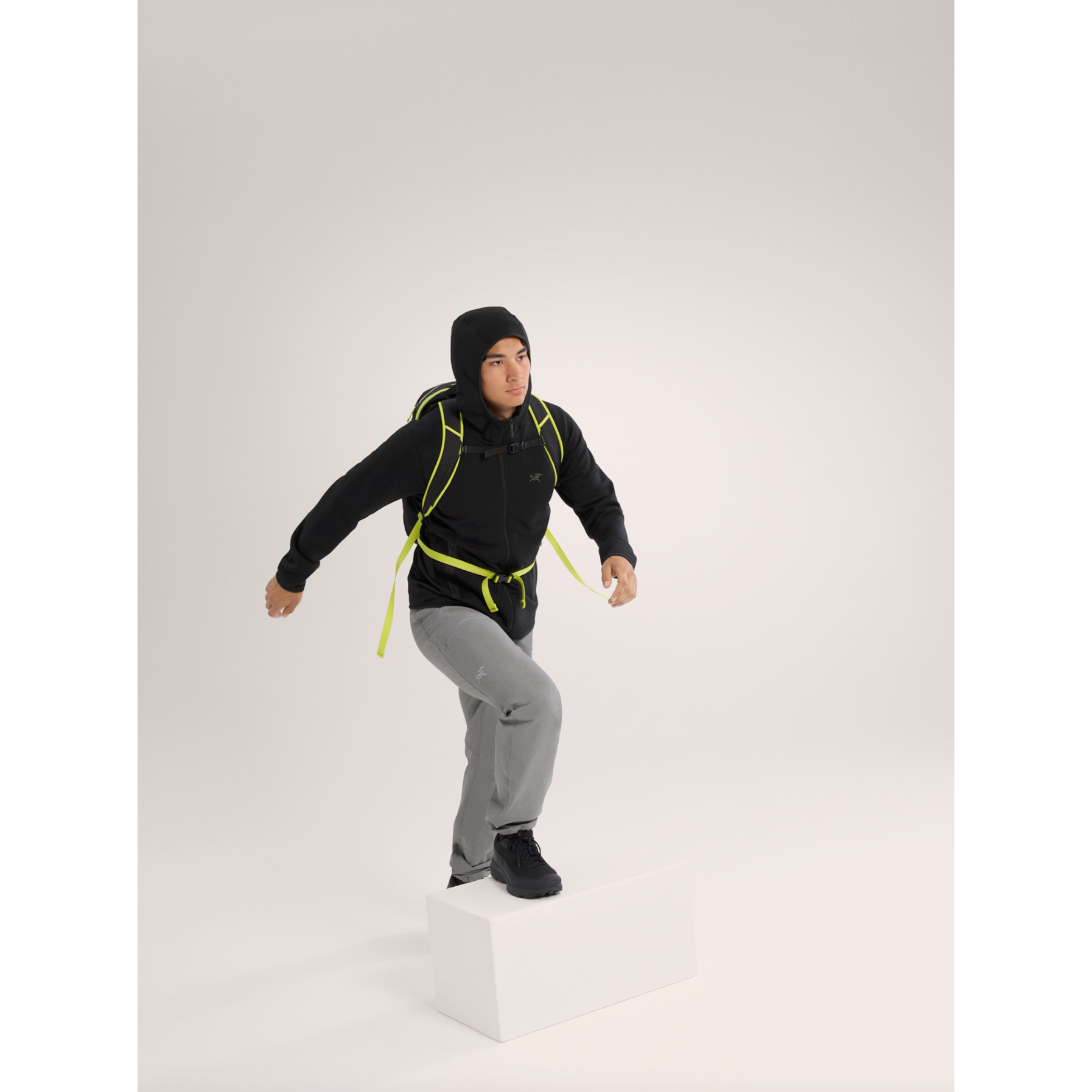 Arc'teryx Men's Kyanite Hoody - Image 24