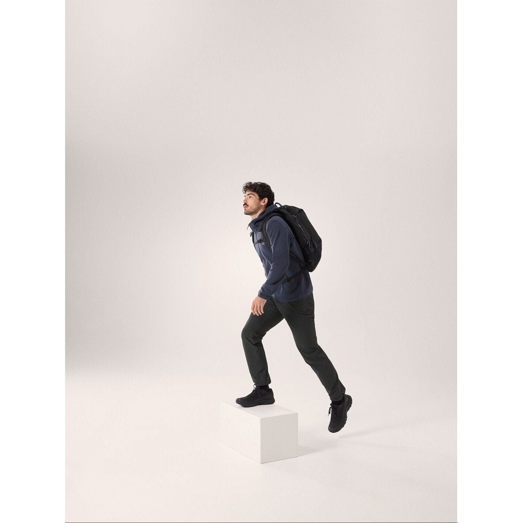 Arc'teryx Men's Kyanite Hoody - Image 3