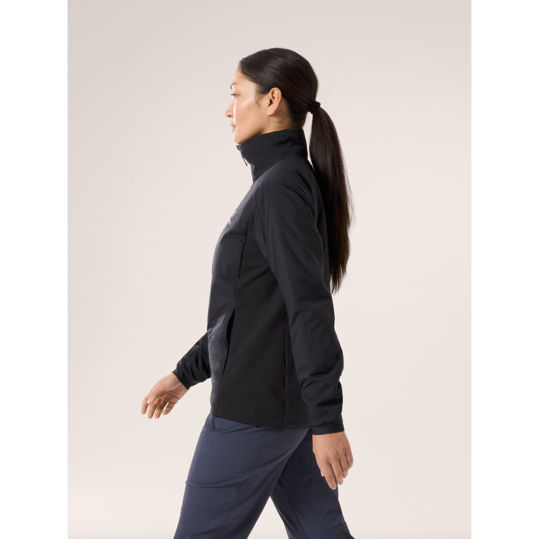 Arc'teryx Women's Atom Jacket - Image 4