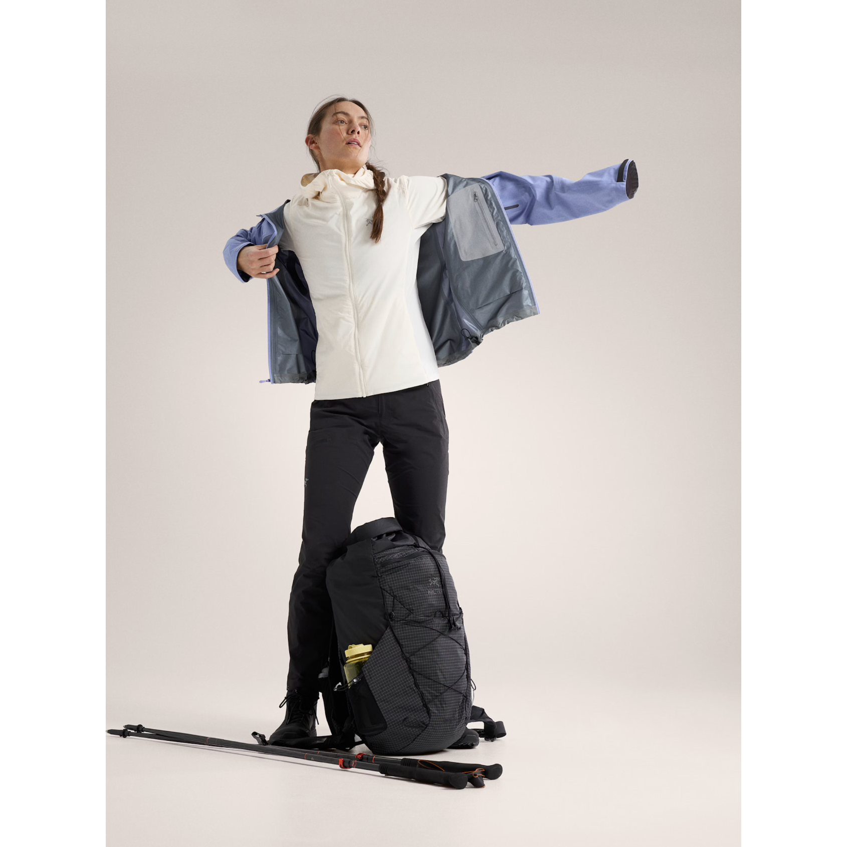 Arc'teryx Women's Atom SL Hoody - Image 15