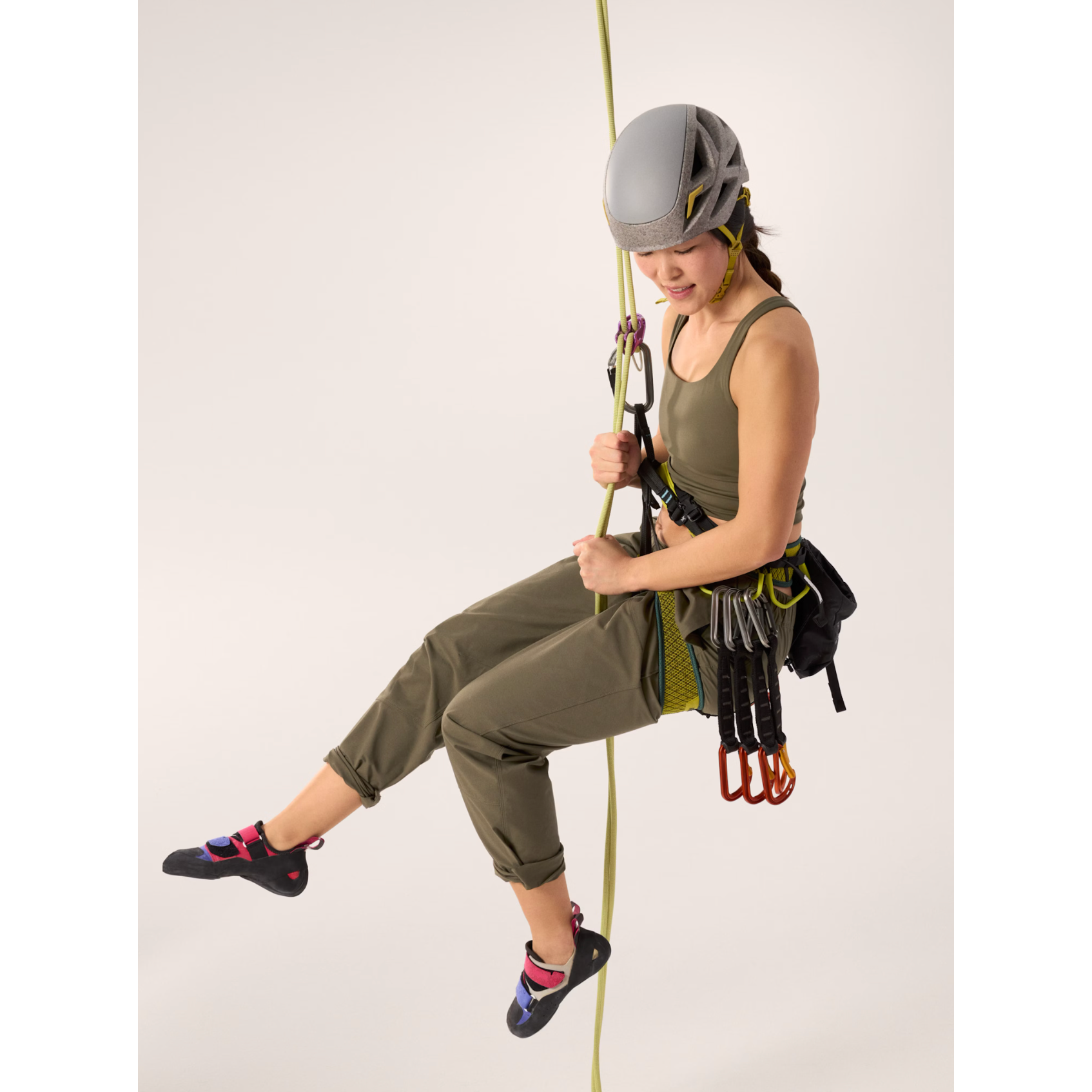 Arc'teryx Women's Kragg Cotton Pant - Image 3