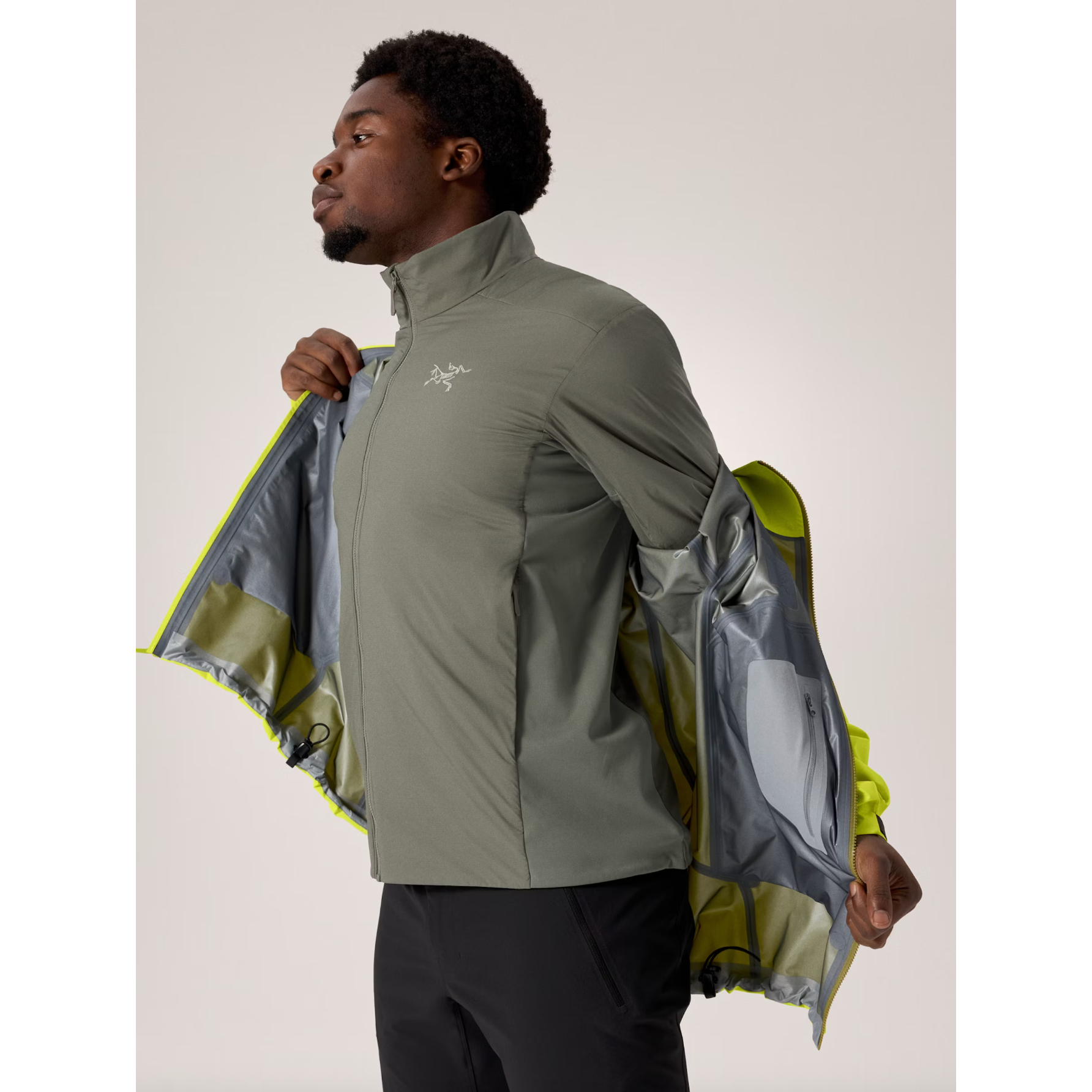 Arc'teryx Men's Atom Jacket - Image 9