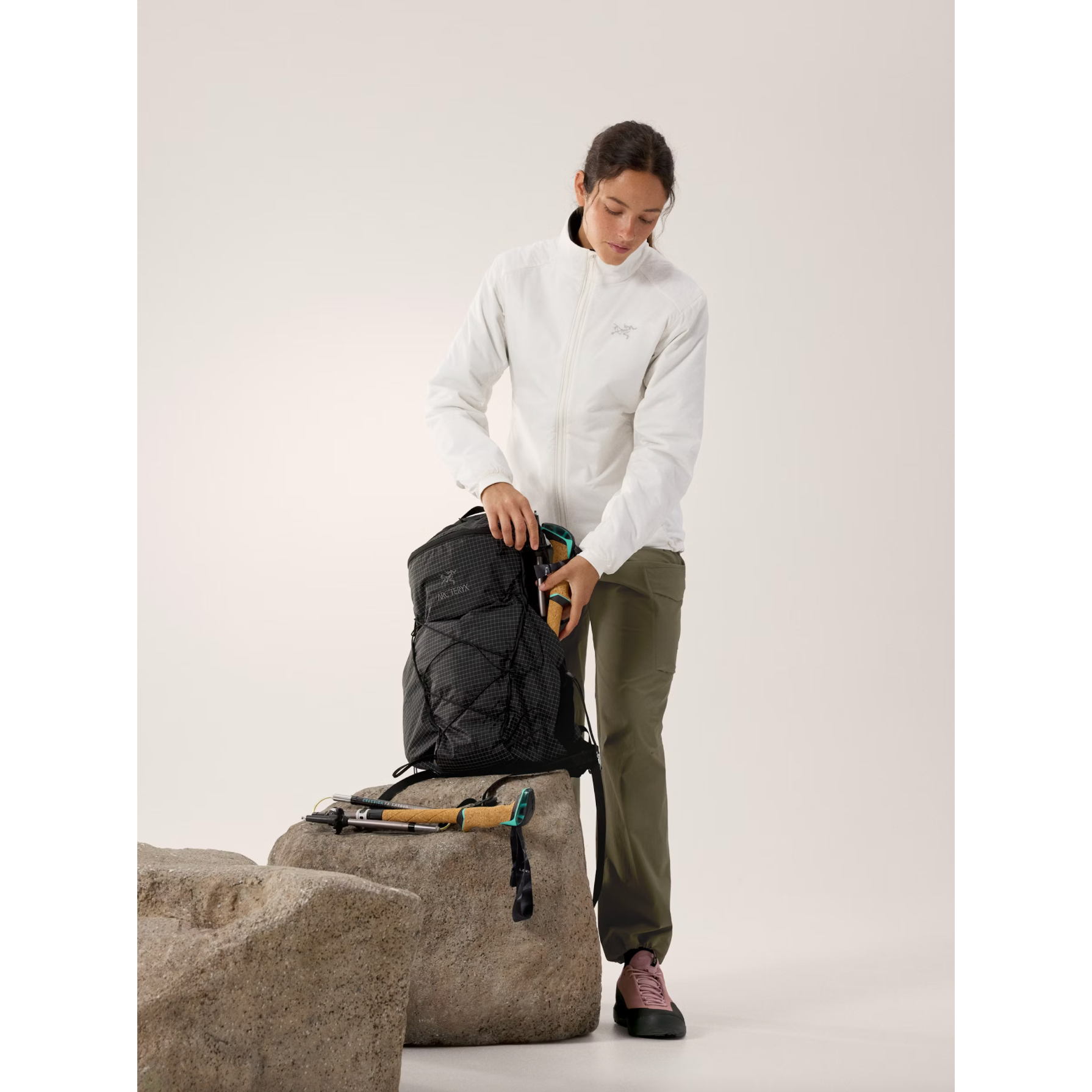 Arc'teryx Women's Atom Jacket - Image 5