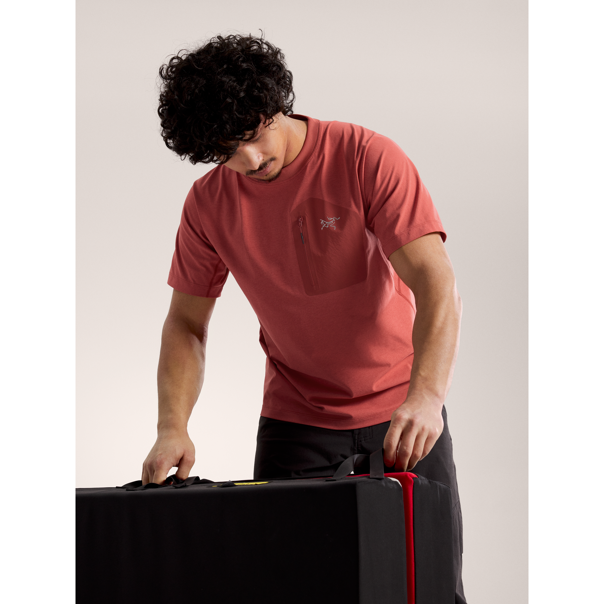 Arc'teryx Men's Konseal Pocket SS - Image 2