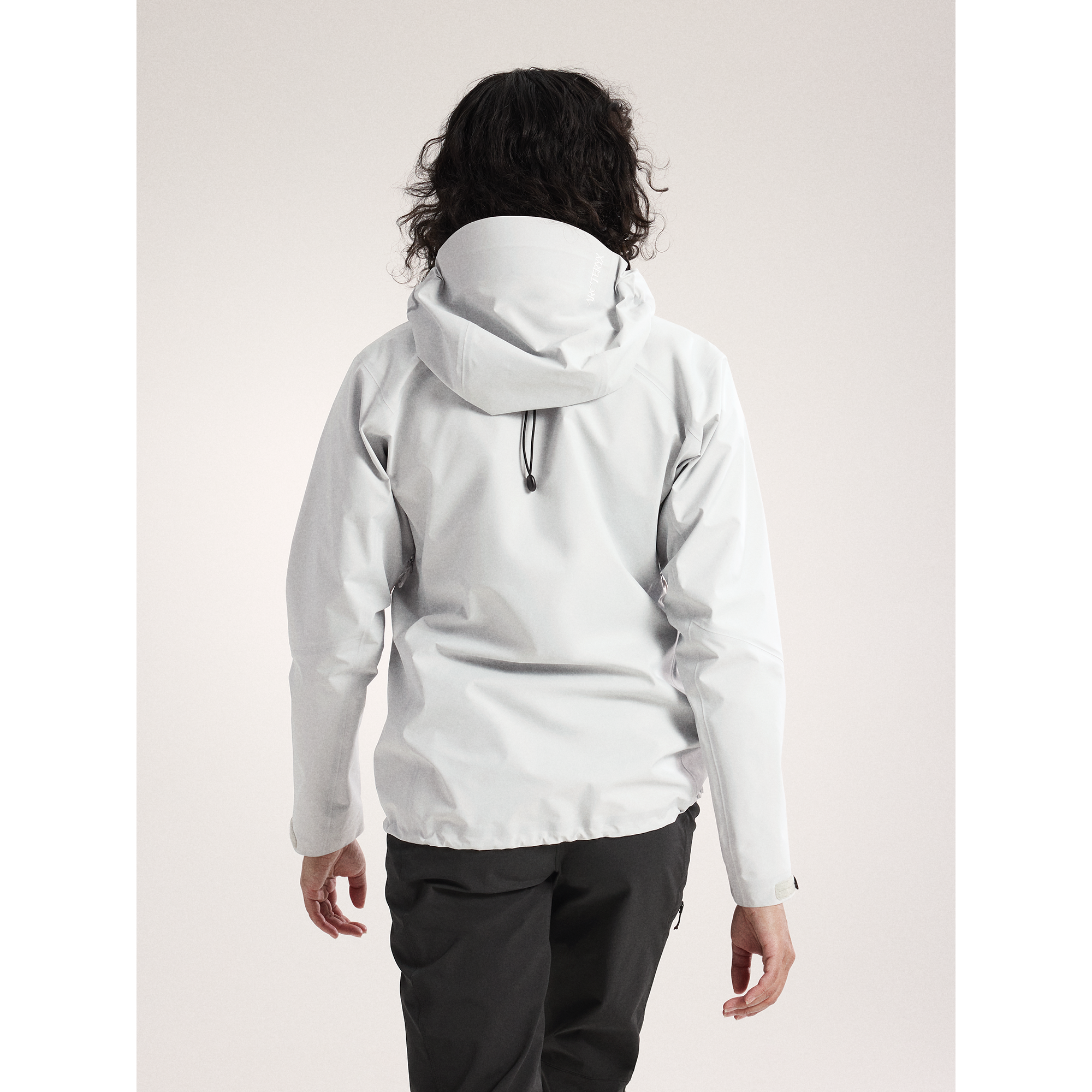Arc'teryx Women's Beta SL Jacket - Image 5