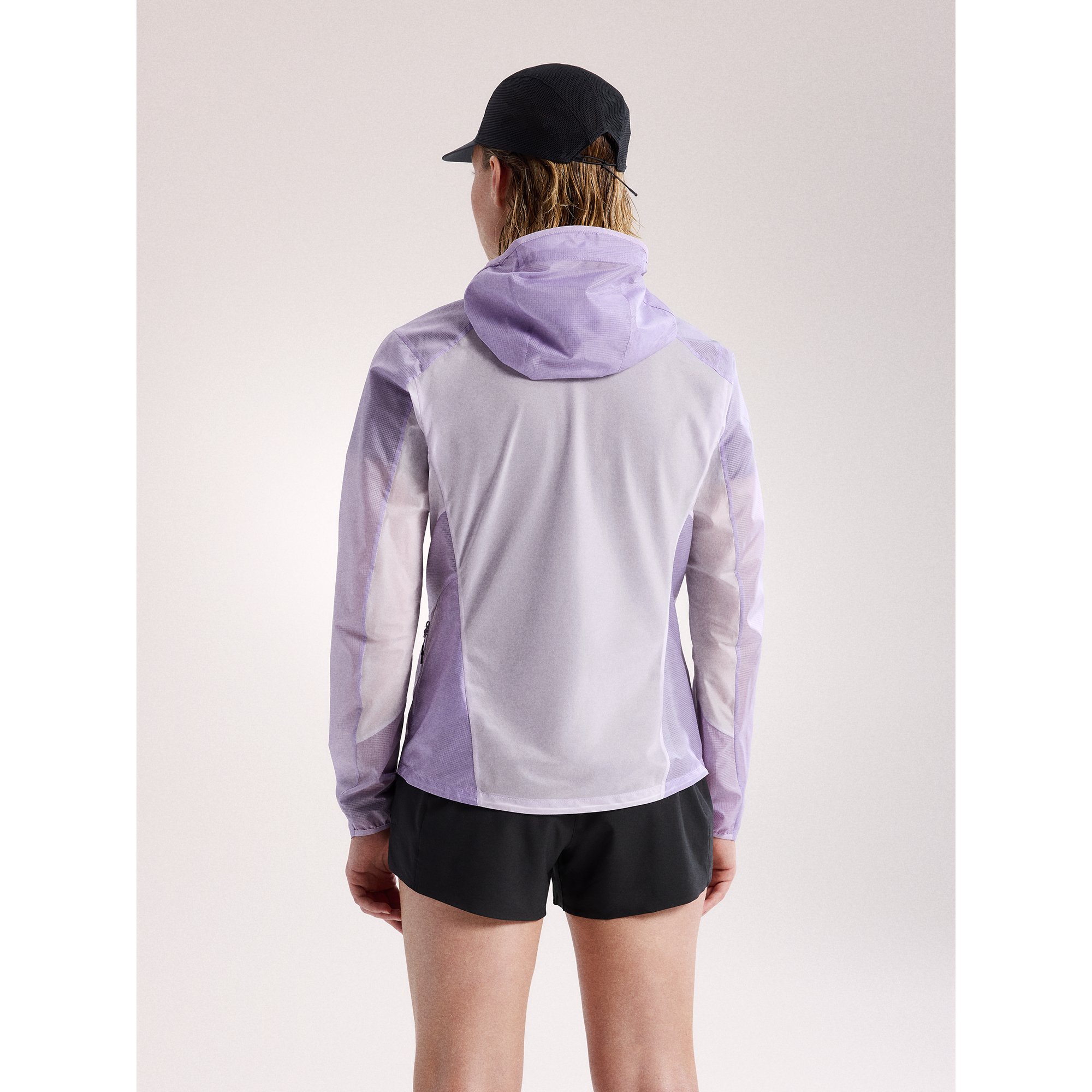 Arc'teryx Women's Norvan Windshell Hoody - Image 12