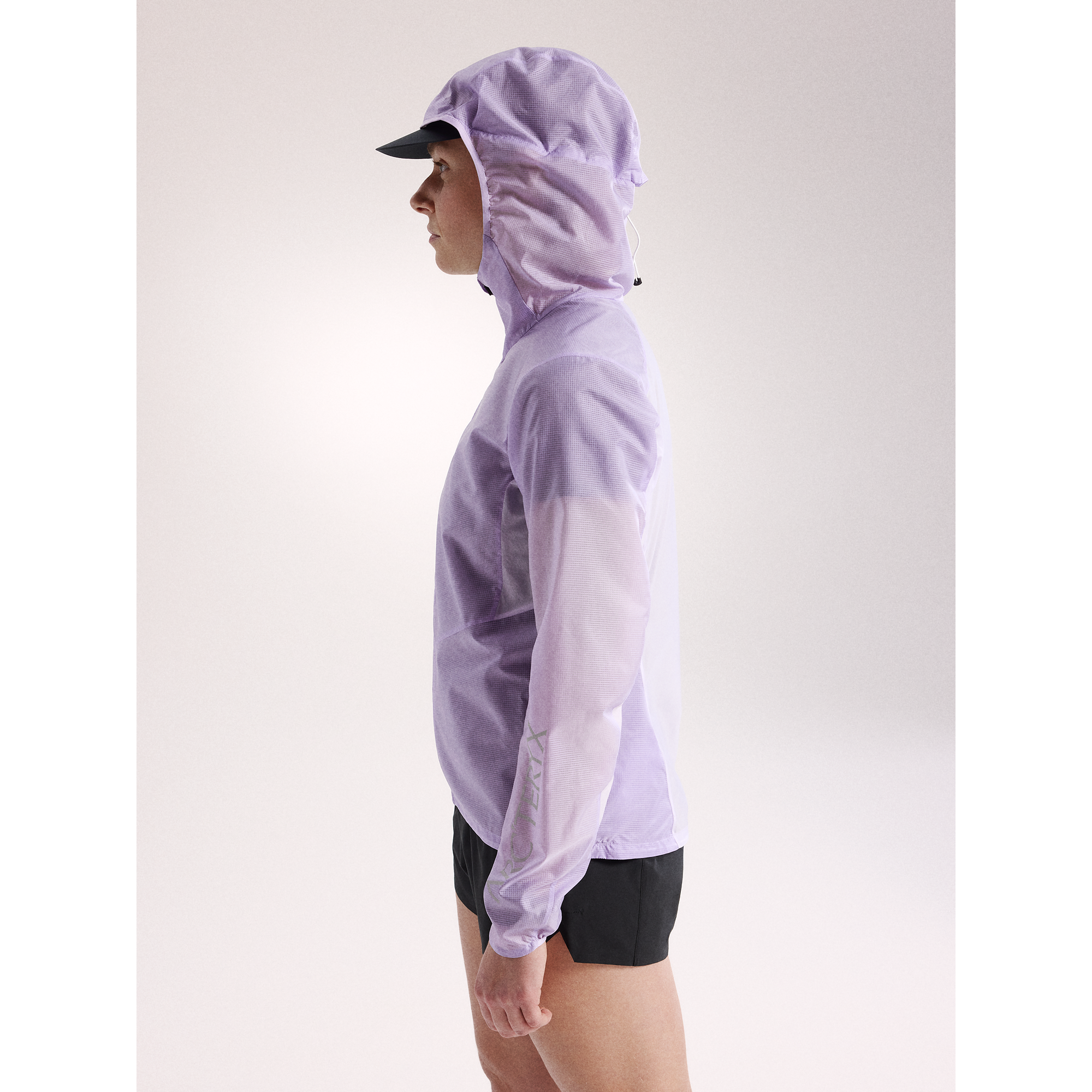 Arc'teryx Women's Norvan Windshell Hoody - Image 16