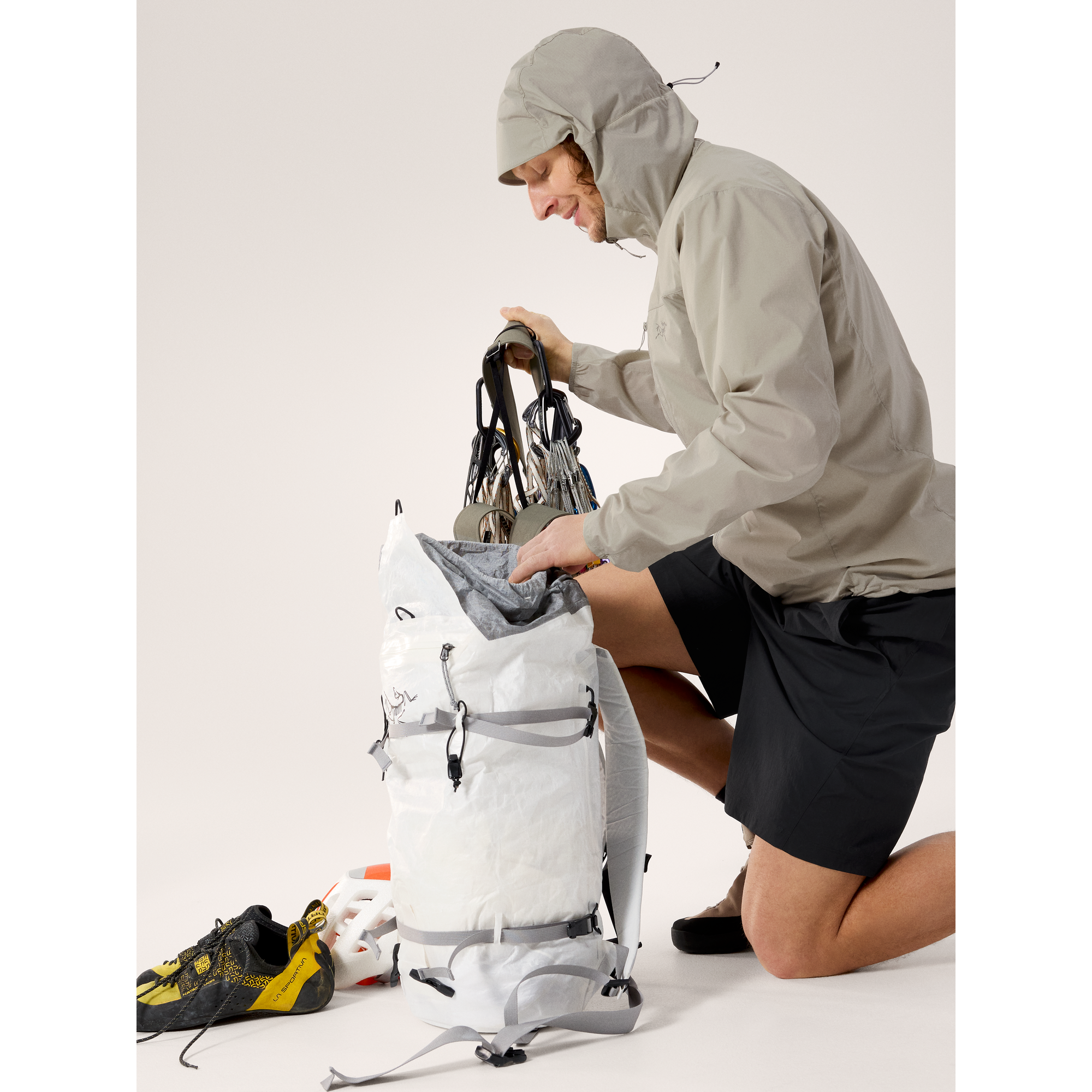 Arc'teryx Men's Squamish Hoody - Image 31