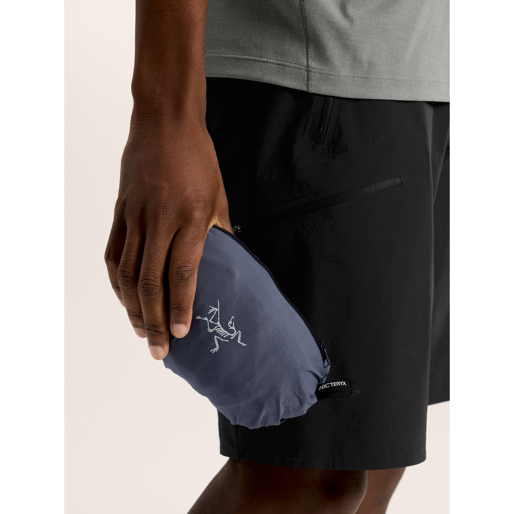 Arc'teryx Men's Ossa Stowhood Jacket - Image 15