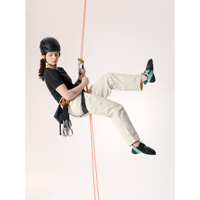 Arc'teryx Women's Clarkia Cotton Wide Leg Pant - Image 3